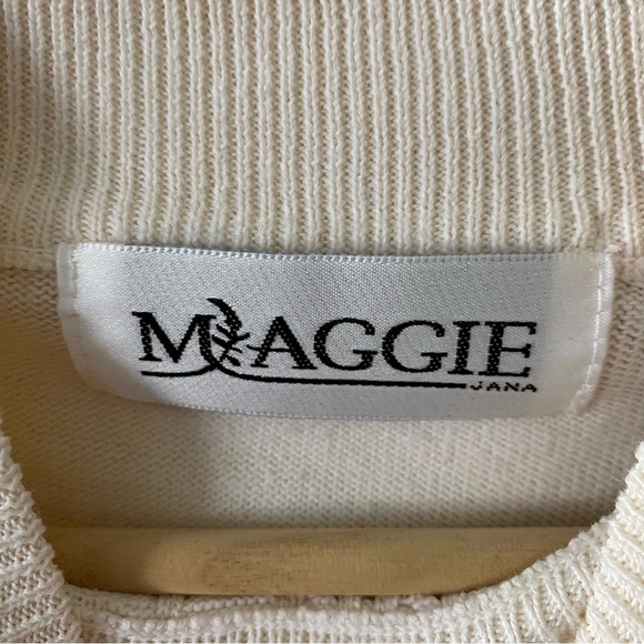 Vintage Cream Sleeveless Cable Knit Sweater - Picture 7 of 8